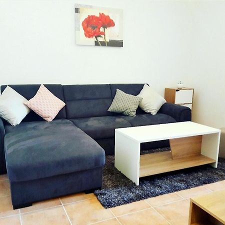 Apartment Nena Near The City Center With Free Parking بولا المظهر الخارجي الصورة