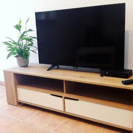 Apartment Nena Near The City Center With Free Parking بولا المظهر الخارجي الصورة